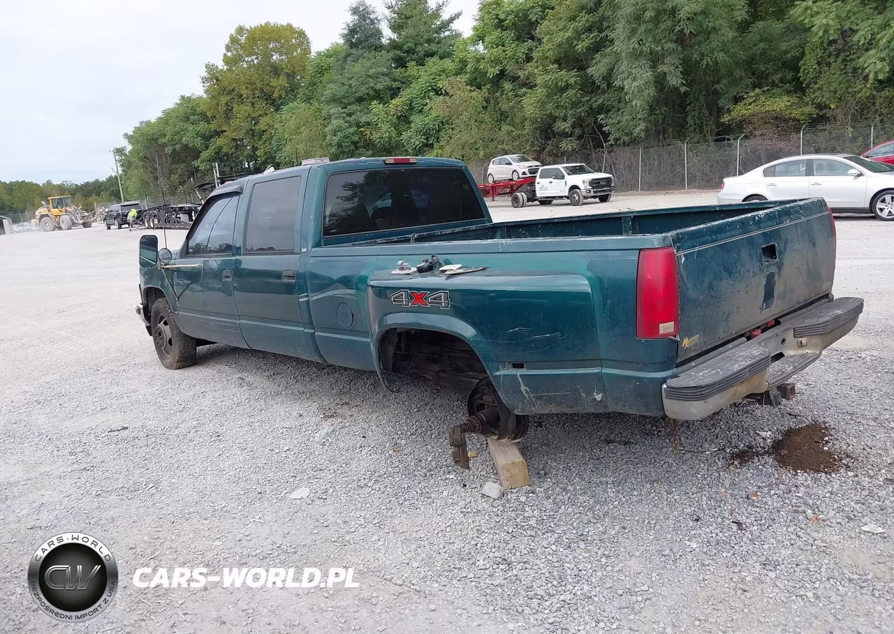 1998 Chevrolet C3500 VIN:1GCHC33J9WF008457 - 3