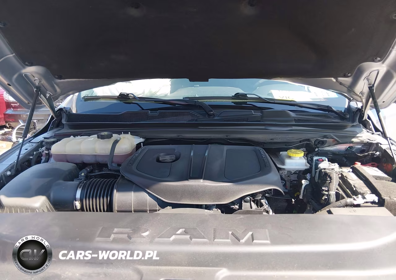 2025 Ram 1500 Big Horn 4X4 5'7 Box VIN:1C6SRFFP7SN537029 - 10