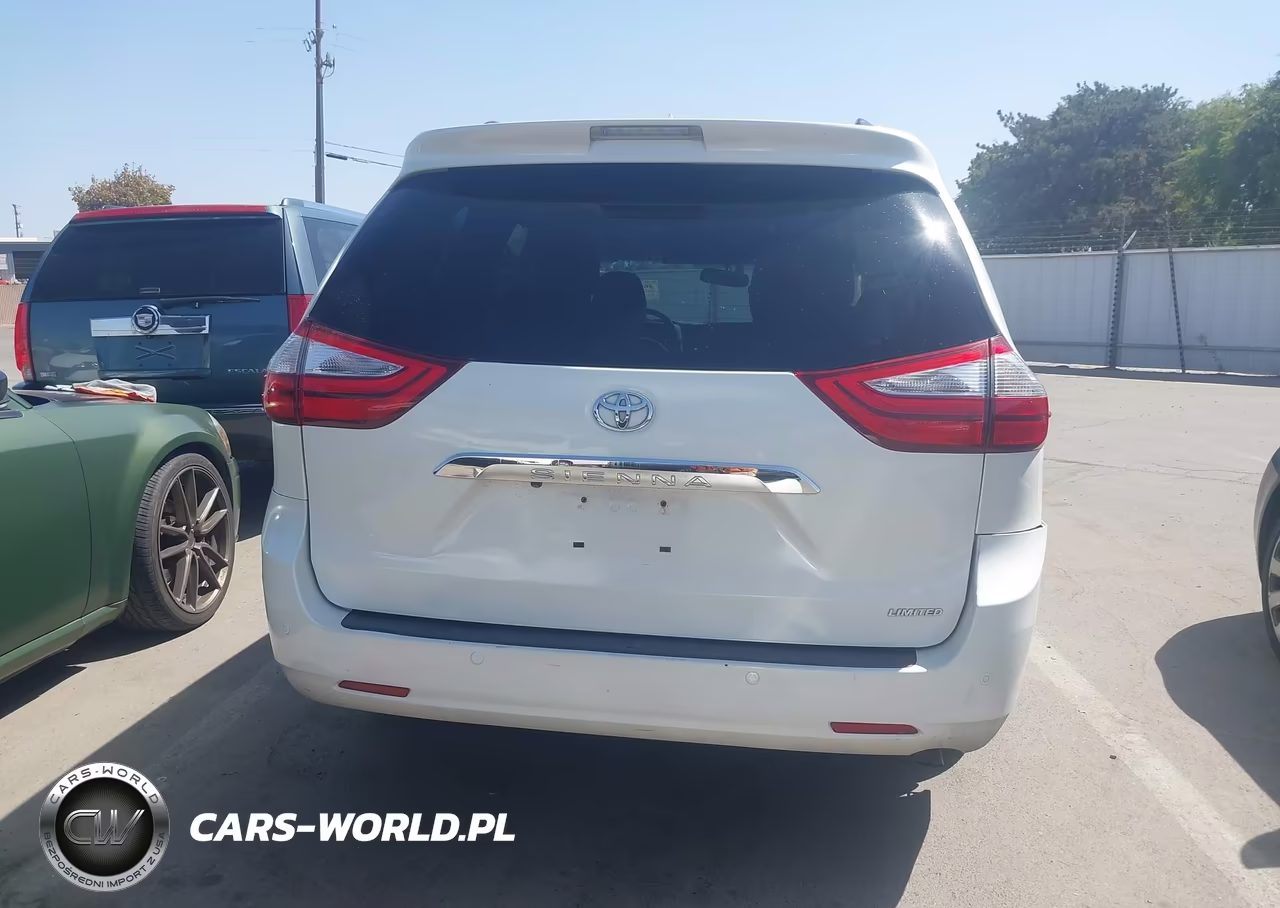 2015 Toyota Sienna Limited Premium 7 Passenger VIN:5TDYK3DC6FS682410 - 17