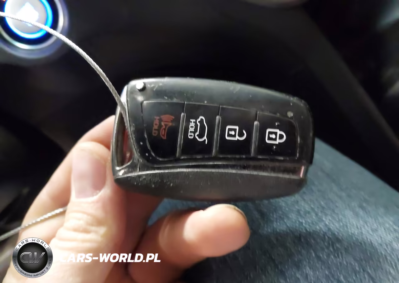 2017 Hyundai Santa Fe Sport 2.4L VIN:5NMZUDLB5HH051442 - 11