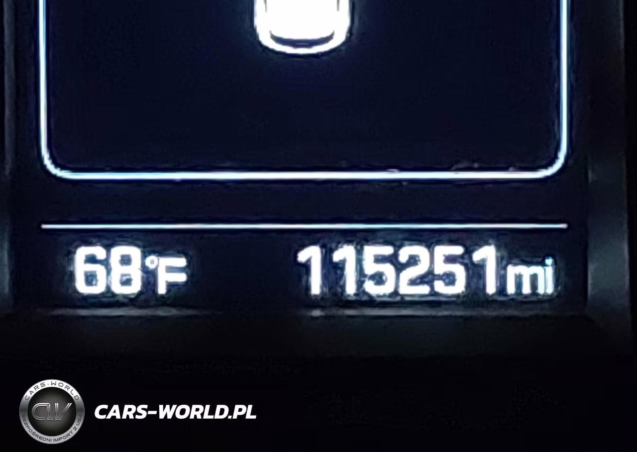 2017 Hyundai Santa Fe Sport 2.4L VIN:5NMZUDLB5HH051442 - 15