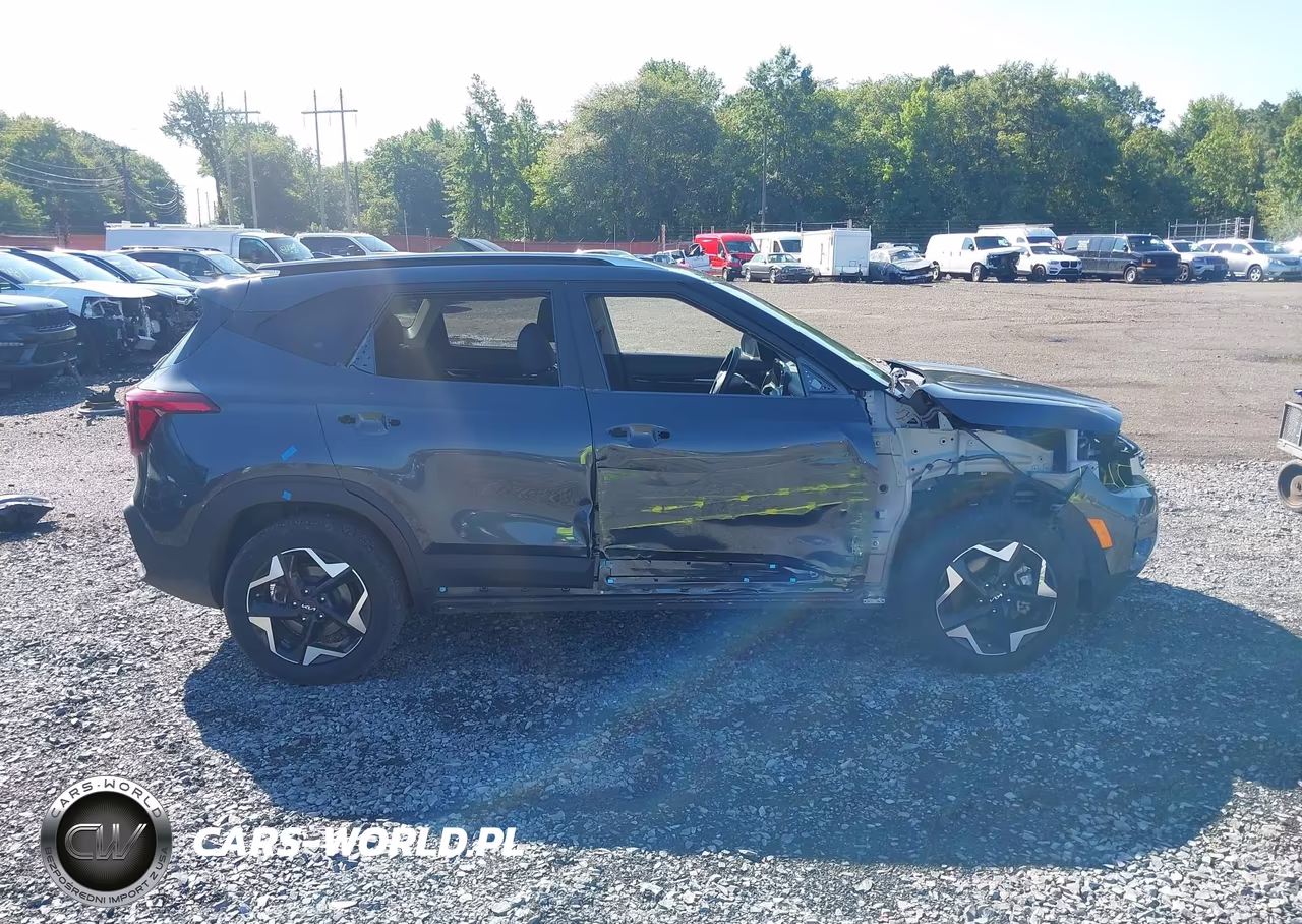 2025 Kia Seltos S VIN:KNDEUCAA5S7811483 - 14