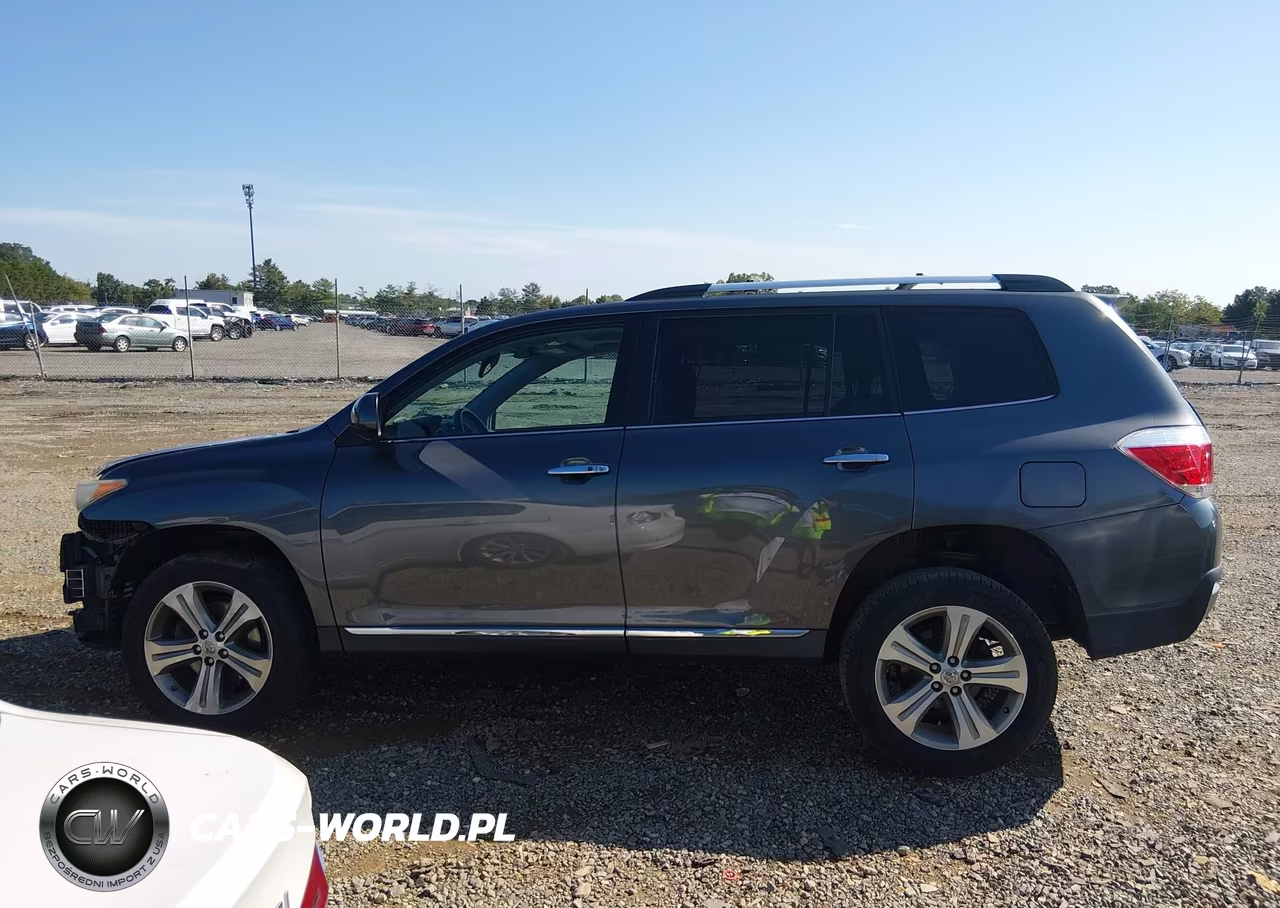 2013 Toyota Highlander Limited V6 VIN:5TDDK3EH1DS255755 - 15