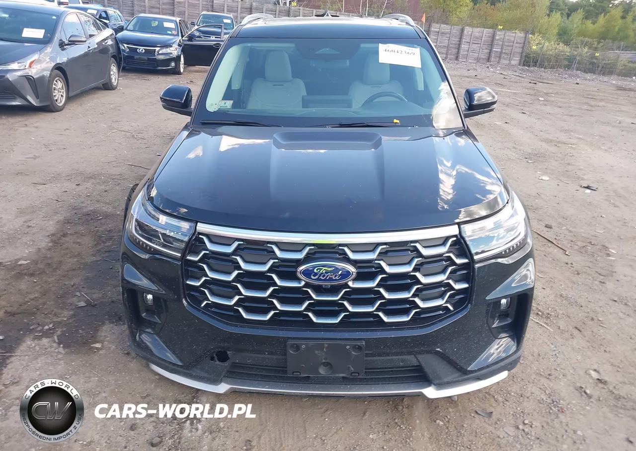 2025 Ford Explorer Platinum VIN:1FMWK8HC1SGA29112 - 12
