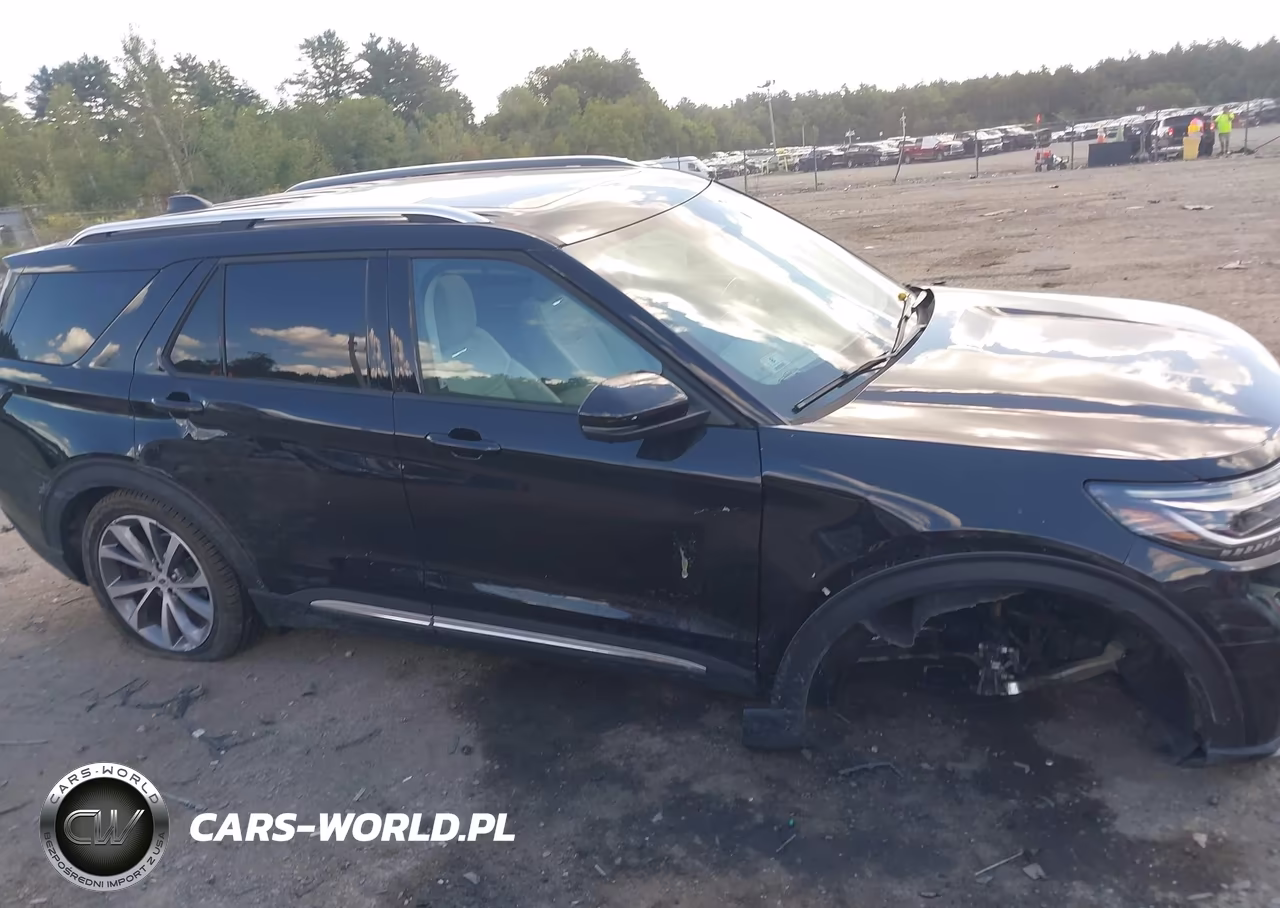 2025 Ford Explorer Platinum VIN:1FMWK8HC1SGA29112 - 13