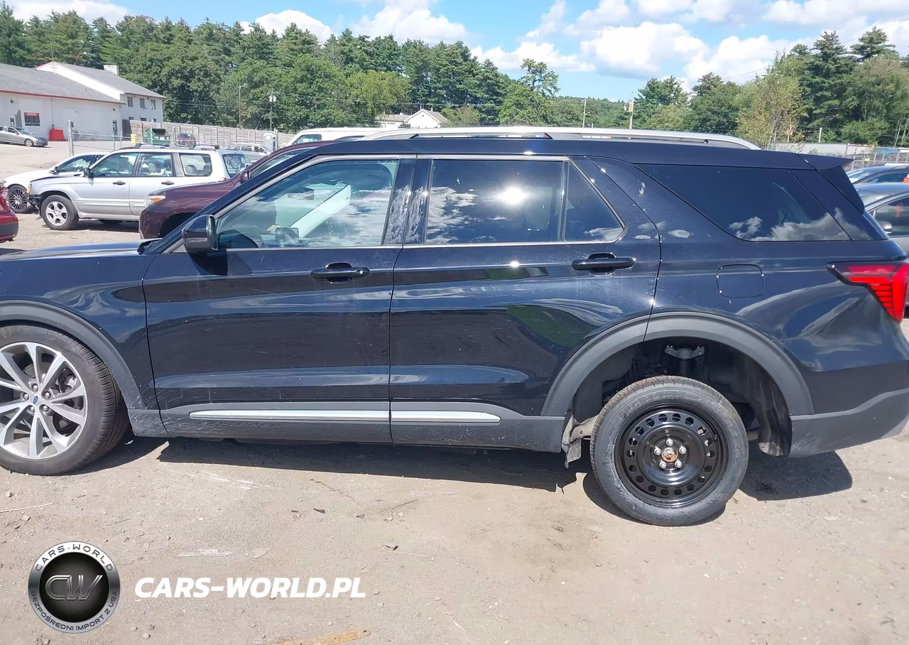 2025 Ford Explorer Platinum VIN:1FMWK8HC1SGA29112 - 14