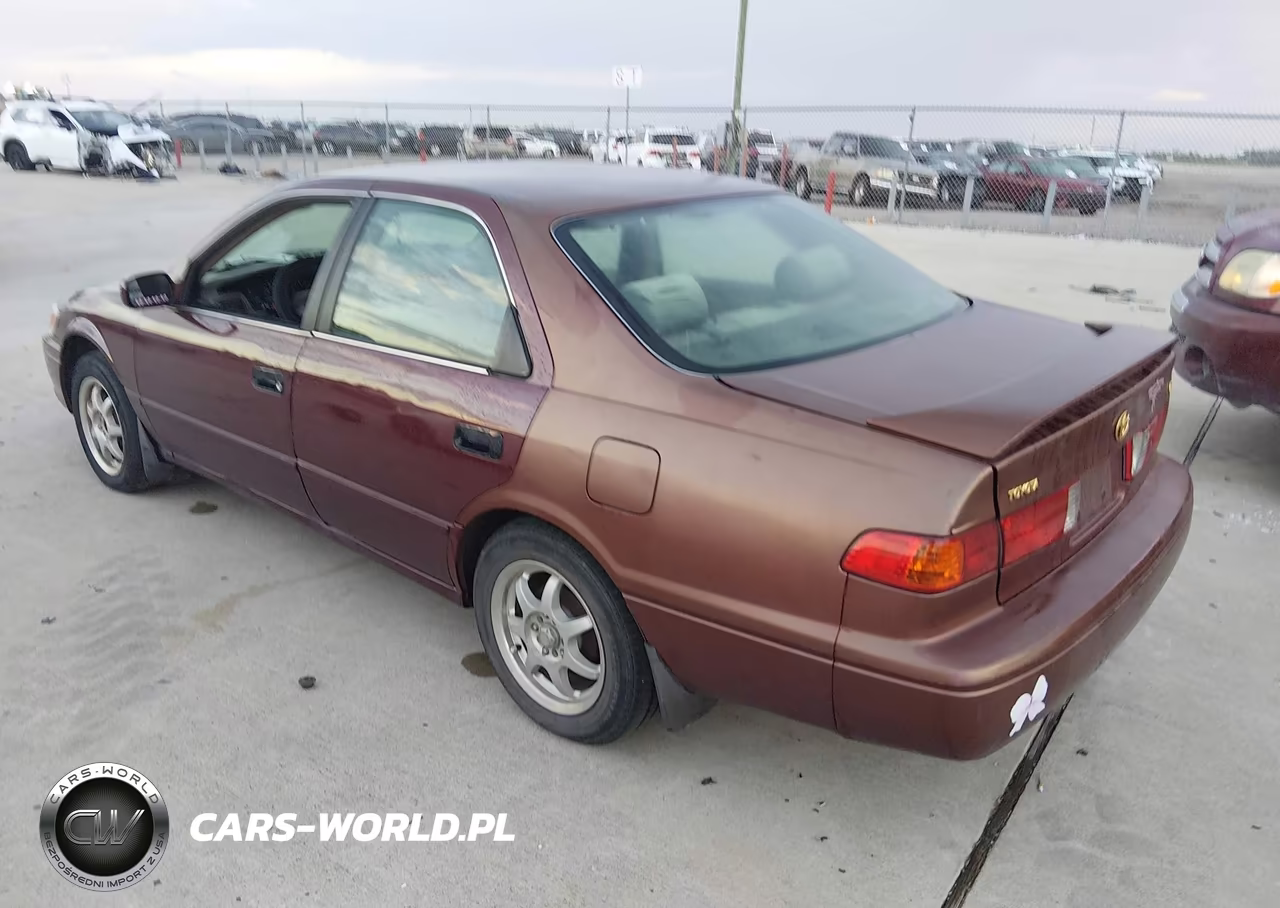 2000 Toyota Camry Le VIN:4T1BG22K1YU740767 - 3