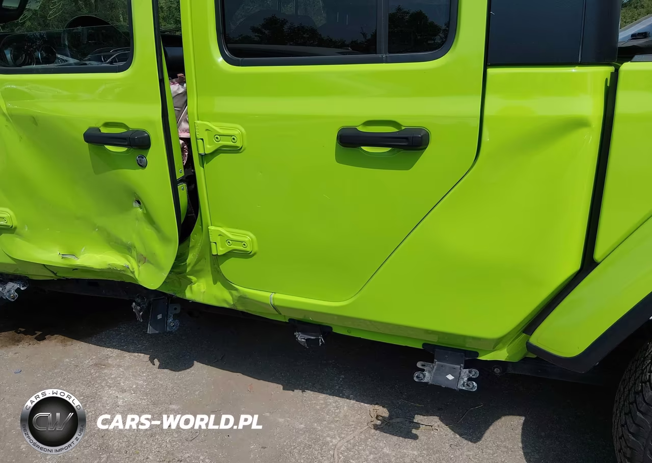 2021 Jeep Gladiator Sport S 4X4 VIN:1C6HJTAG6ML604886 - 6