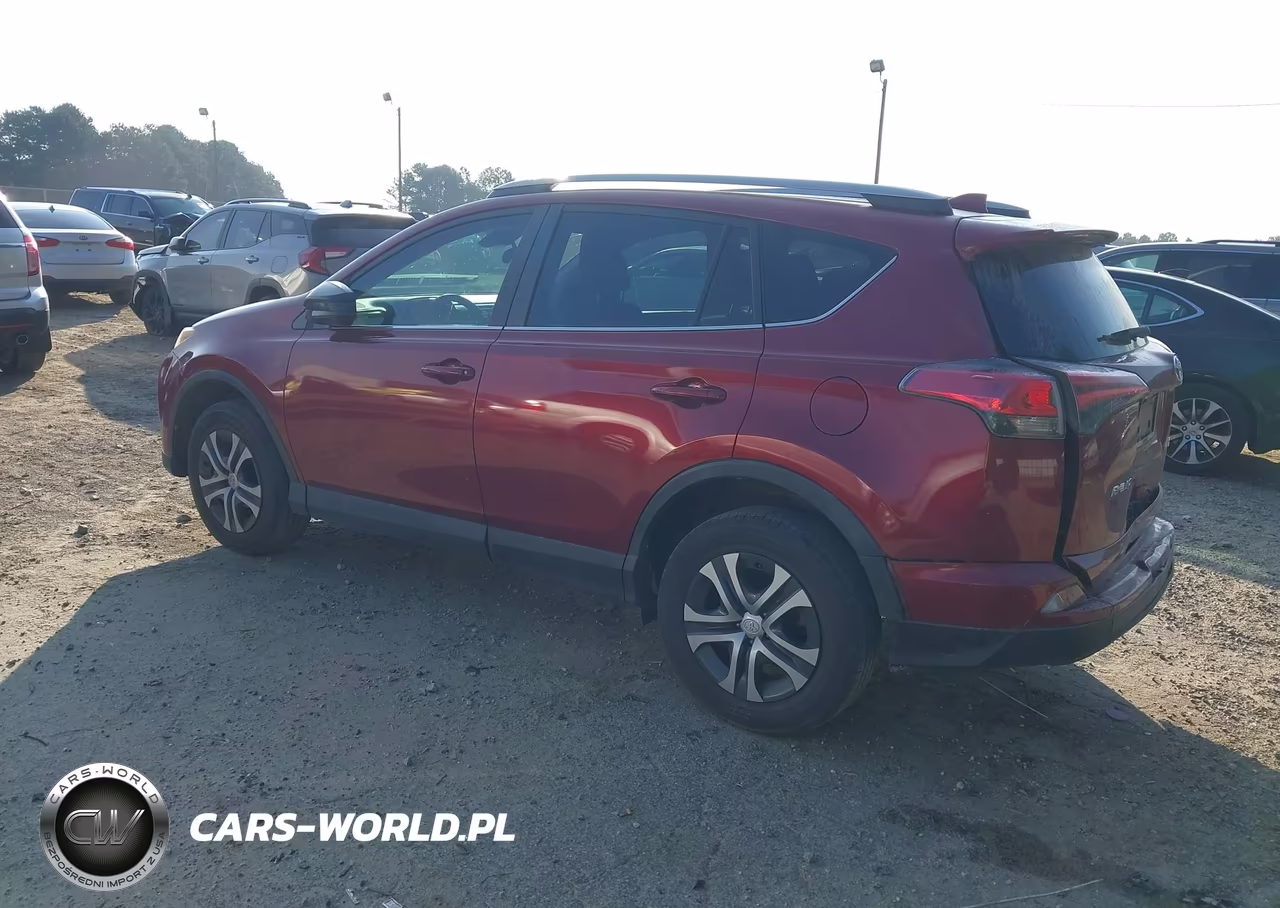 2018 Toyota Rav4 Le VIN:2T3ZFREV2JW468761 - 3