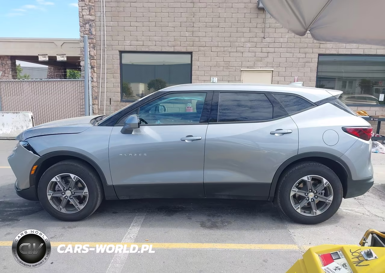 2025 Chevrolet Blazer Awd 2Lt VIN:3GNKBHR47SS192379 - 15