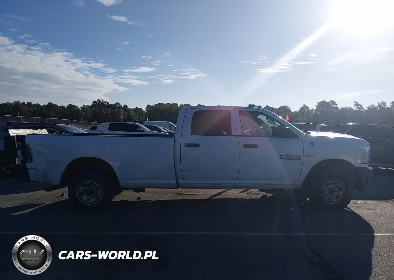 2015 Ram 2500 Tradesman VIN:3C6TR4HT7FG638329 - 12