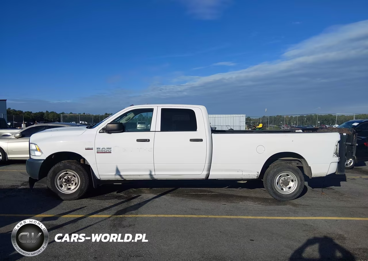 2015 Ram 2500 Tradesman VIN:3C6TR4HT7FG638329 - 13