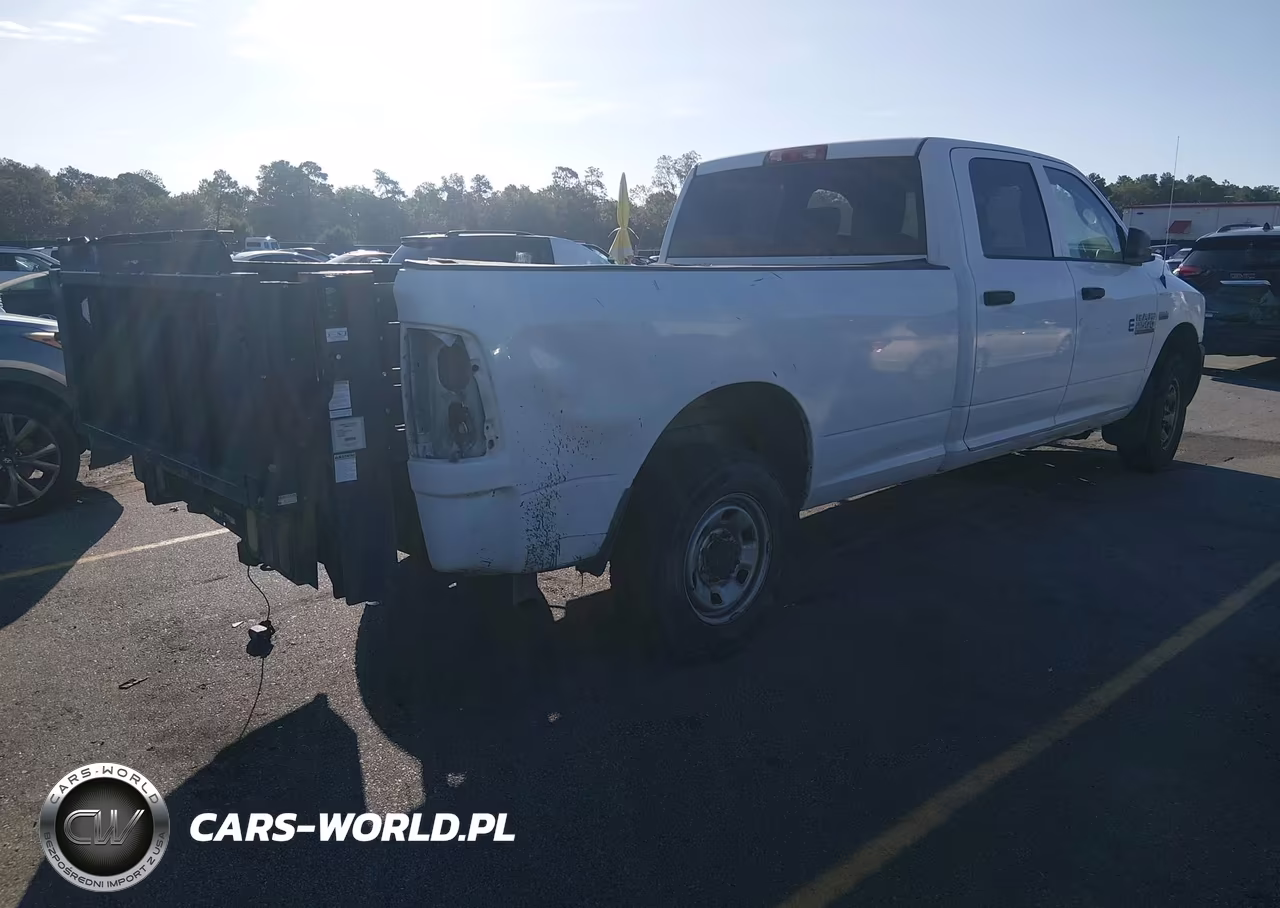 2015 Ram 2500 Tradesman VIN:3C6TR4HT7FG638329 - 4