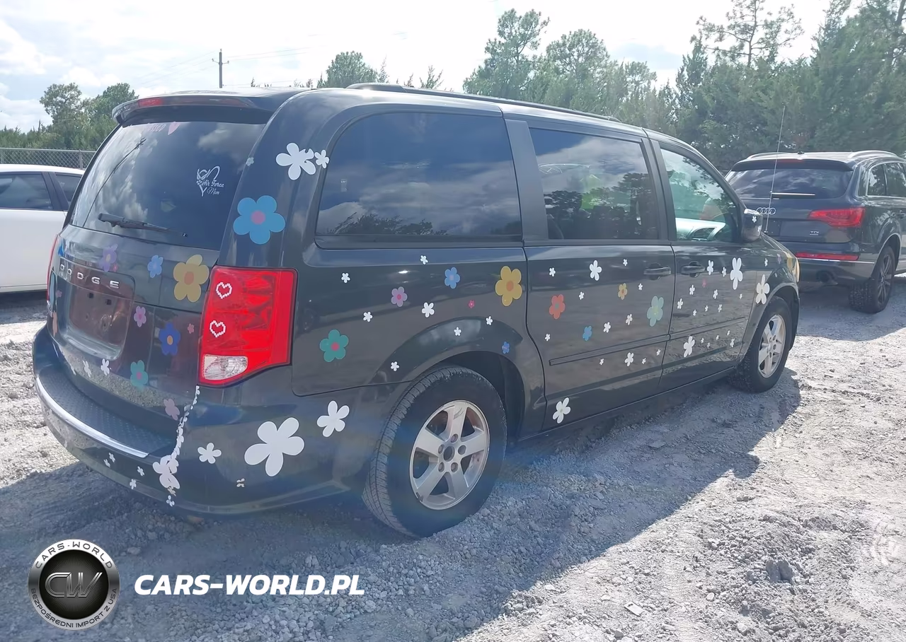 2012 Dodge Grand Caravan Sxt VIN:2C4RDGCG4CR263759 - 4