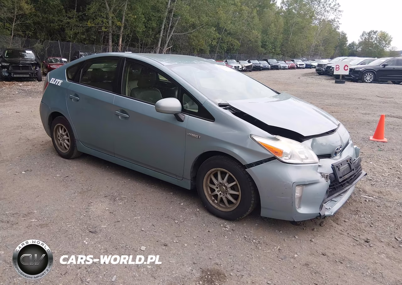 2014 Toyota Prius Two