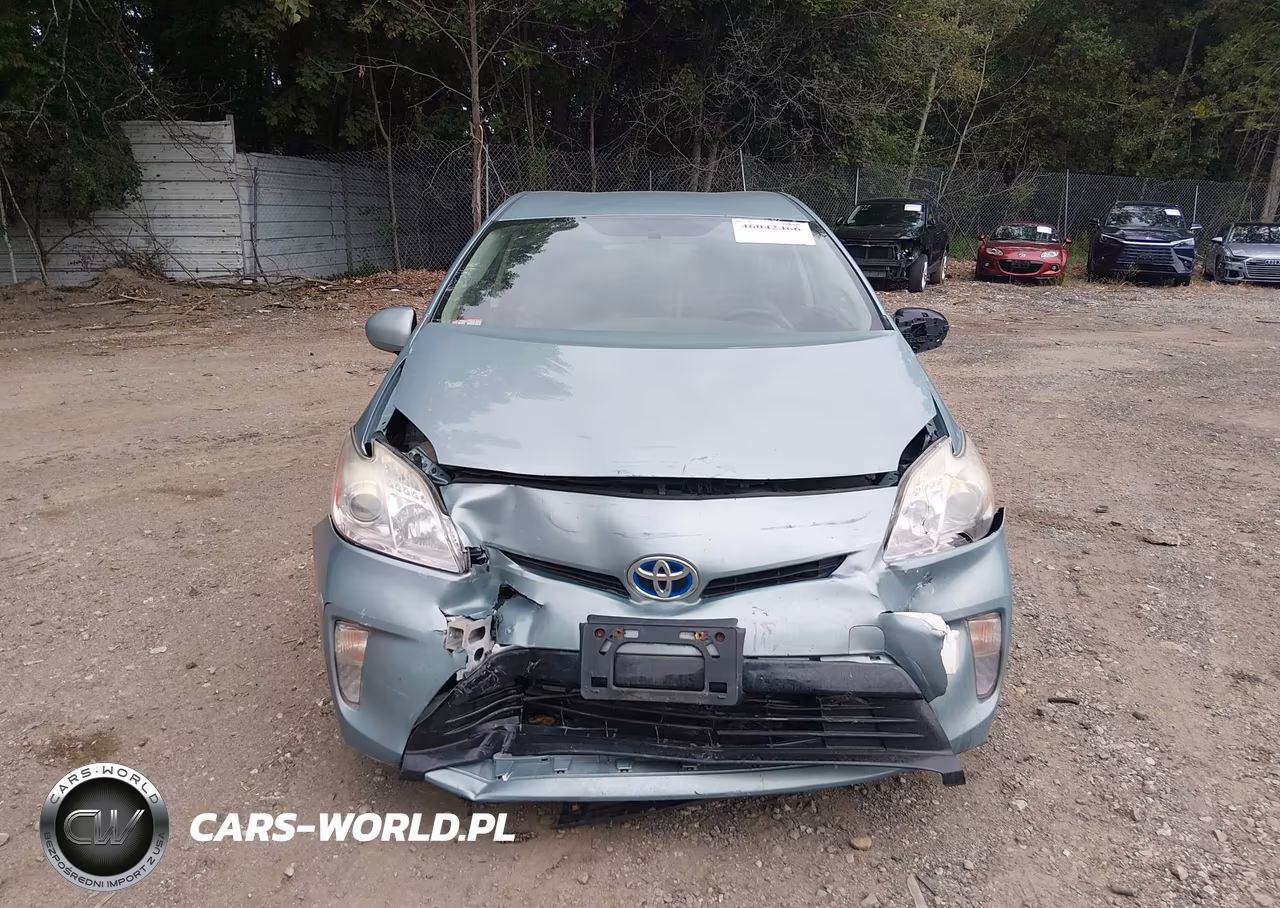 2014 Toyota Prius Two VIN:JTDKN3DU8E1753396 - 12