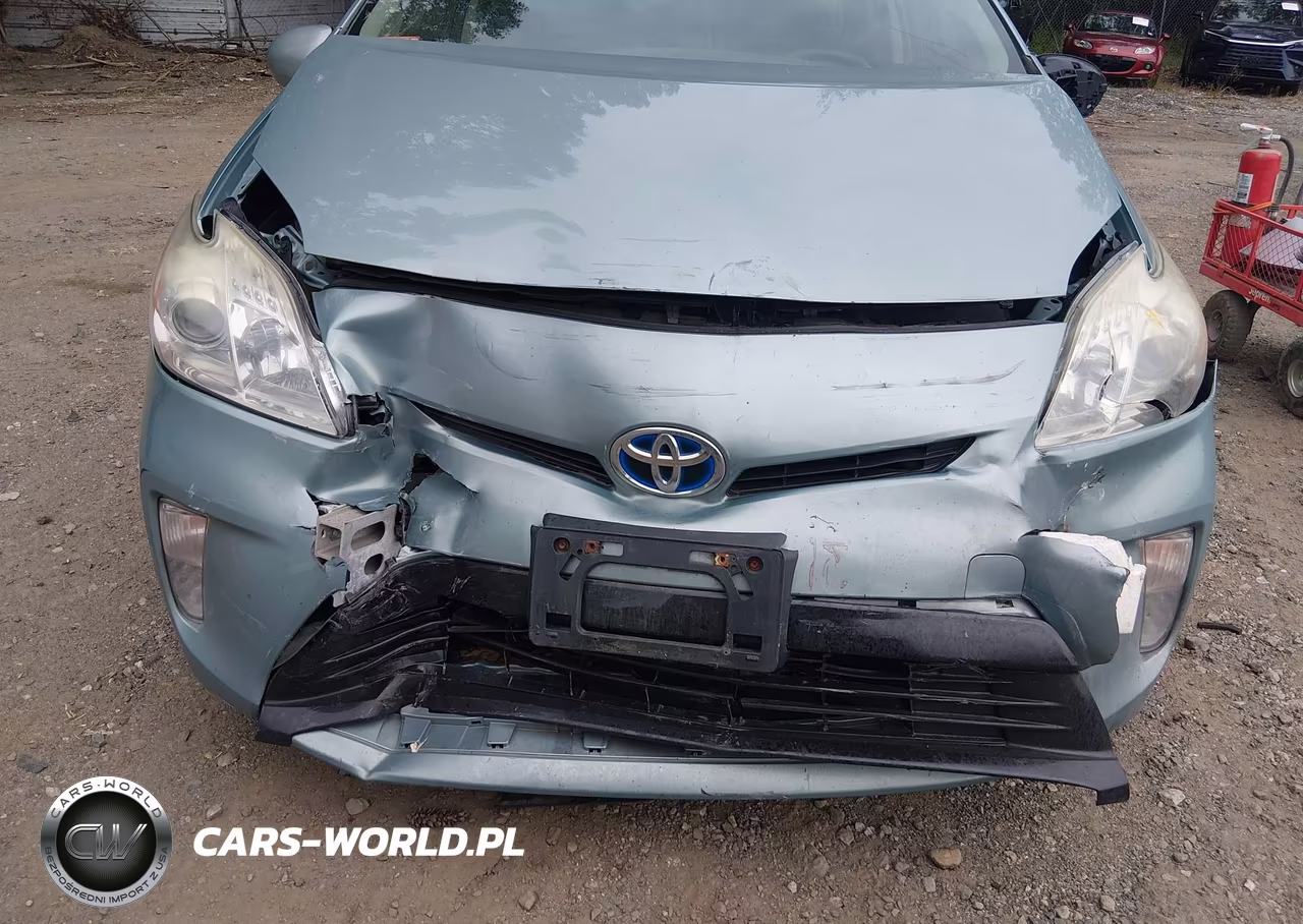 2014 Toyota Prius Two VIN:JTDKN3DU8E1753396 - 6