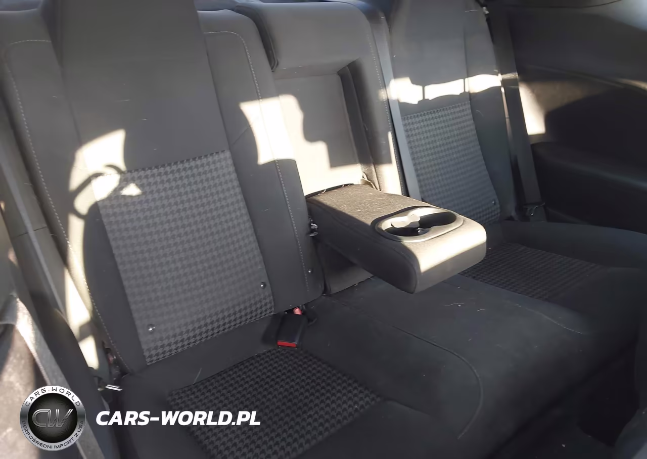 2019 Dodge Challenger R-T VIN:2C3CDZBT0KH593746 - 8