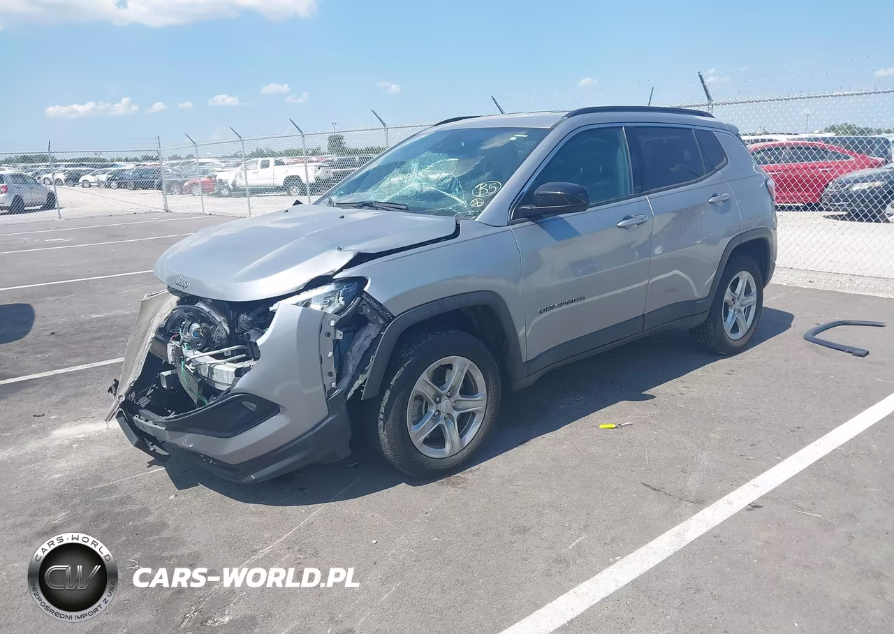 2024 Jeep Compass Latitude 4X4 VIN:3C4NJDBNXRT592638 - 2
