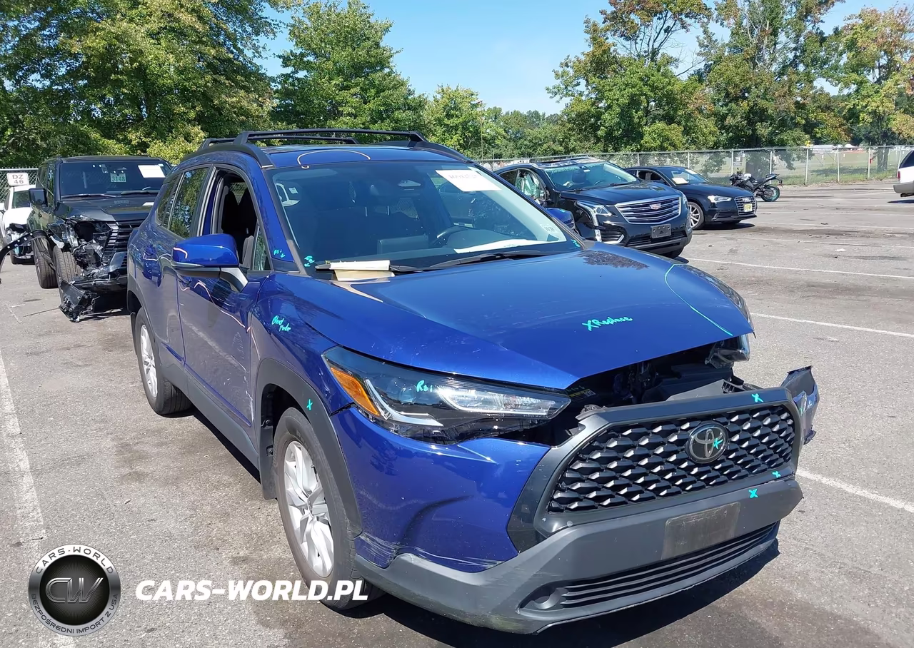 2023 Toyota Corolla Cross Le – zdjęcie 1 z 16