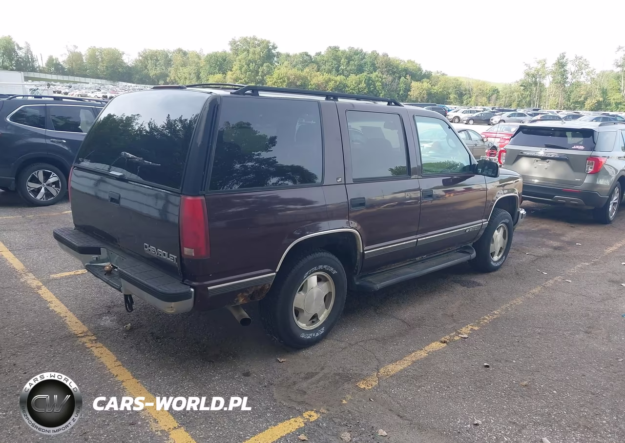 1996 Chevrolet Tahoe K1500 VIN:1GNEK13R8TJ321273 - 4