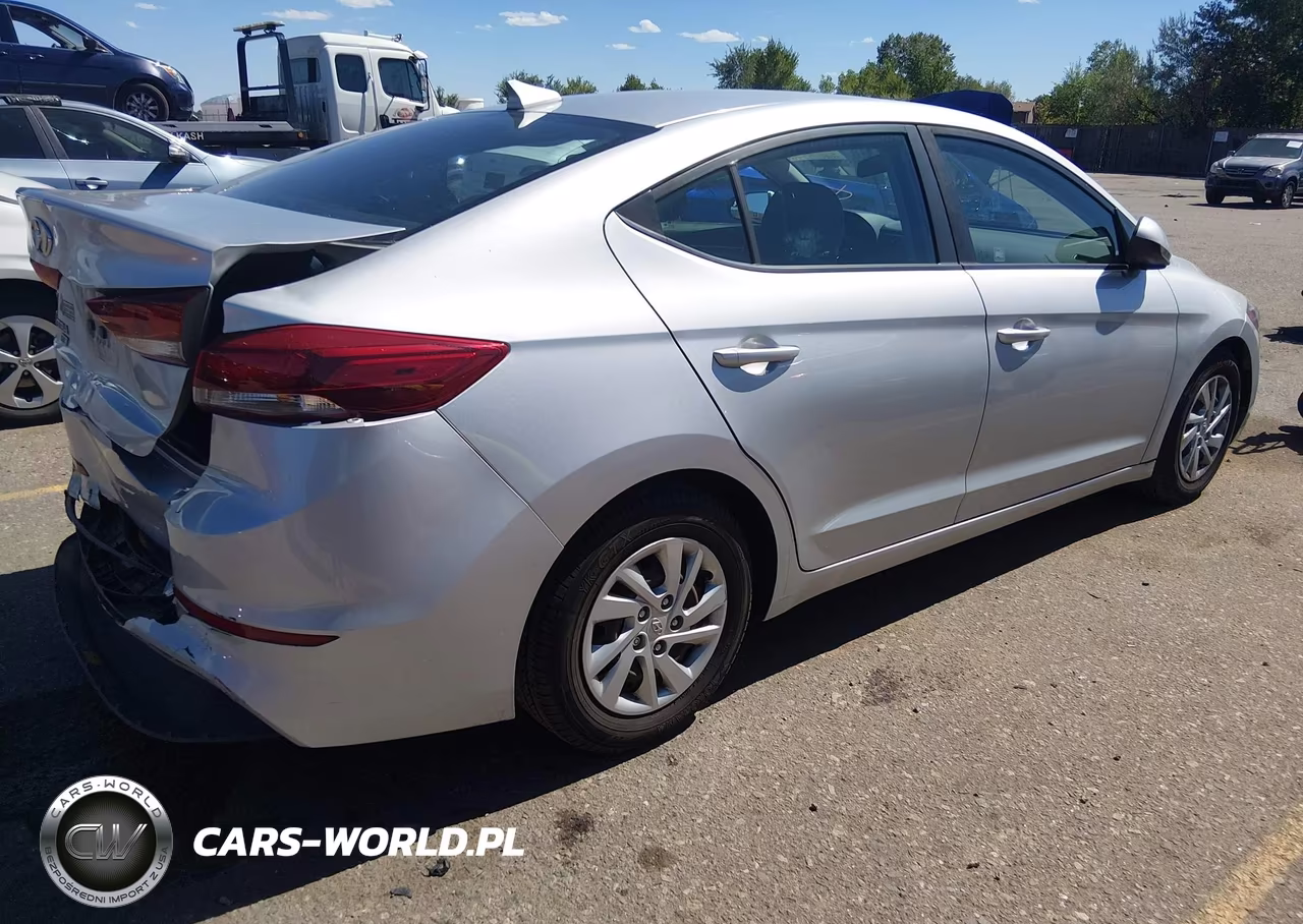 2017 Hyundai Elantra Se VIN:5NPD74LF8HH195204 - 4