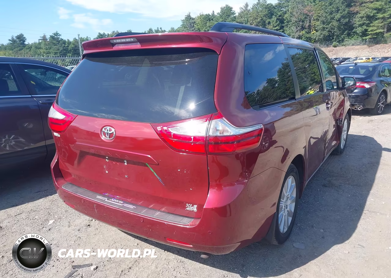 2015 Toyota Sienna Xle 7 Passenger VIN:5TDDK3DC2FS126660 - 4