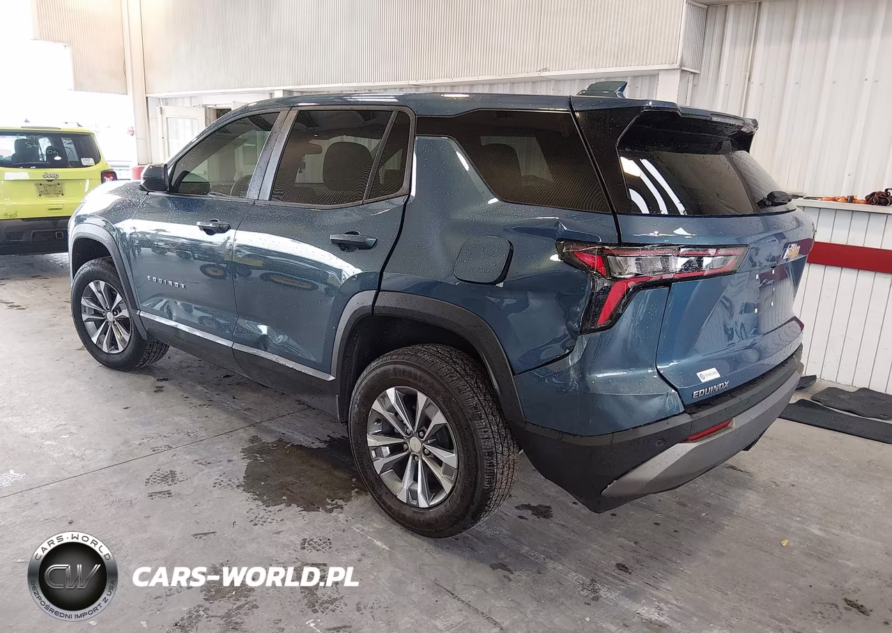 2026 Chevrolet Equinox Fwd Lt VIN:3GNAXHEG2TL121180 - 3
