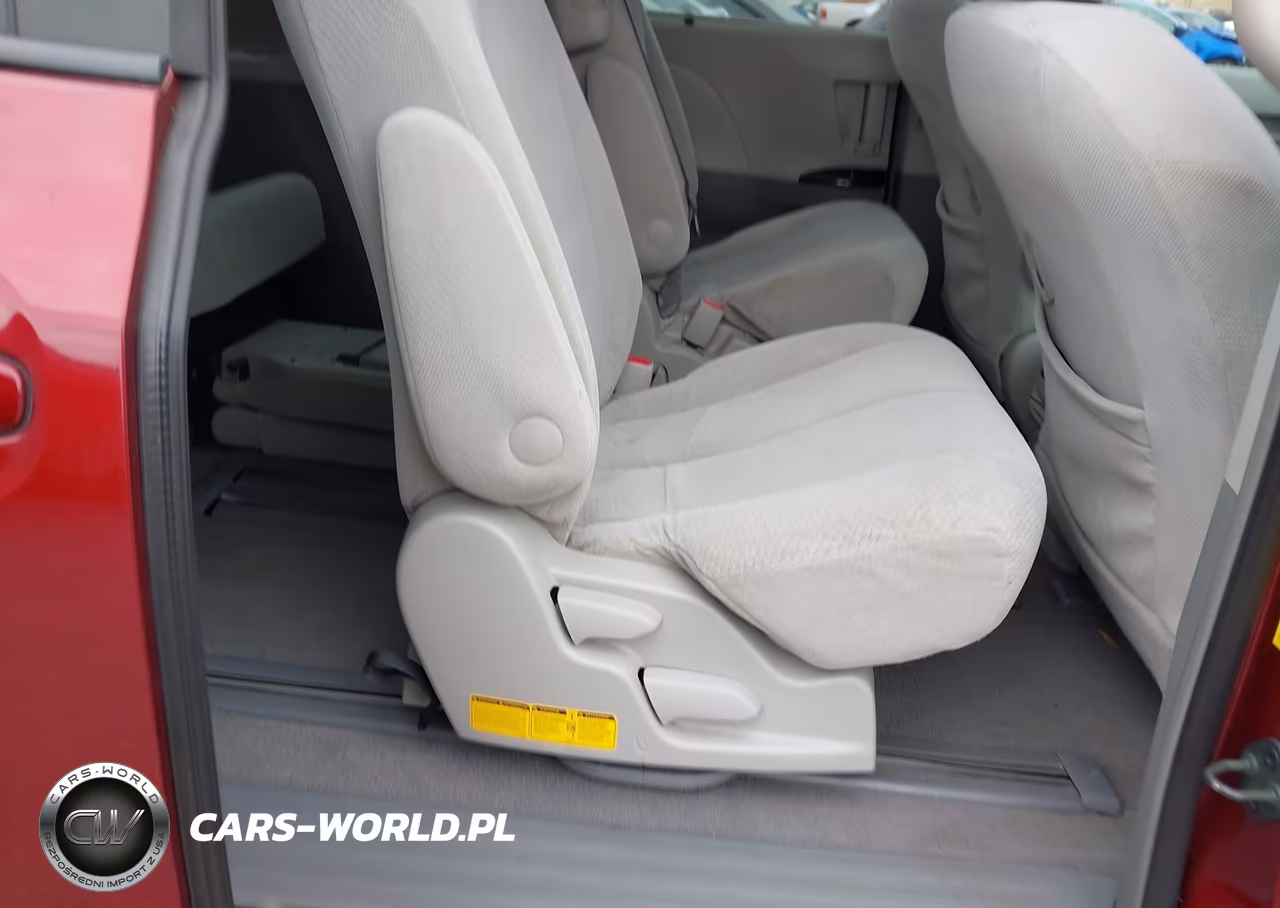 2011 Toyota Sienna Le V6 VIN:5TDKK3DC0BS092543 - 8