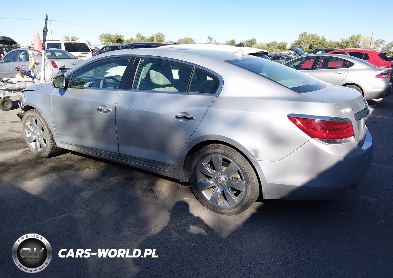 2010 Buick Lacrosse Cxs VIN:1G4GE5EVXAF228938 - 3