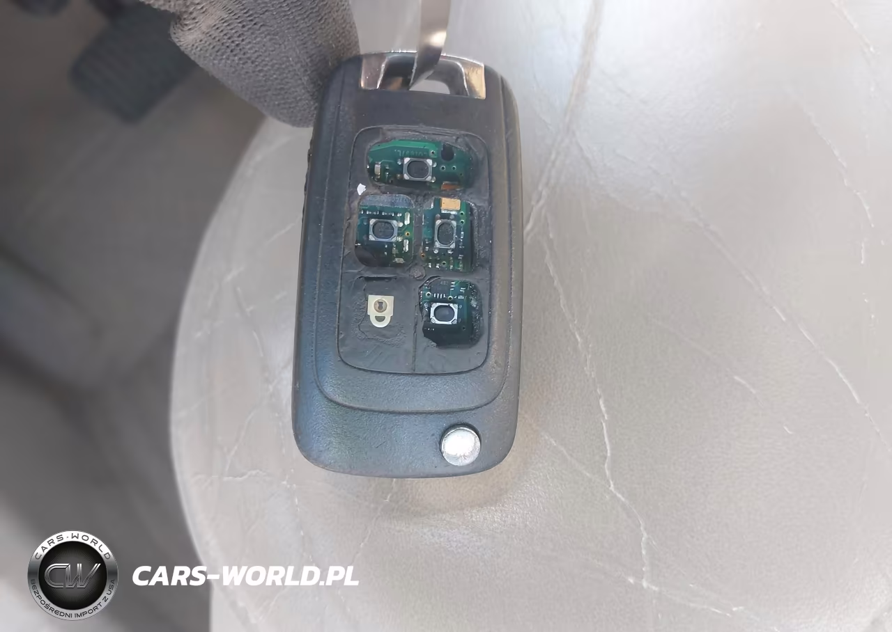 2011 Buick Lacrosse Cxs VIN:1G4GE5GDXBF268118 - 11