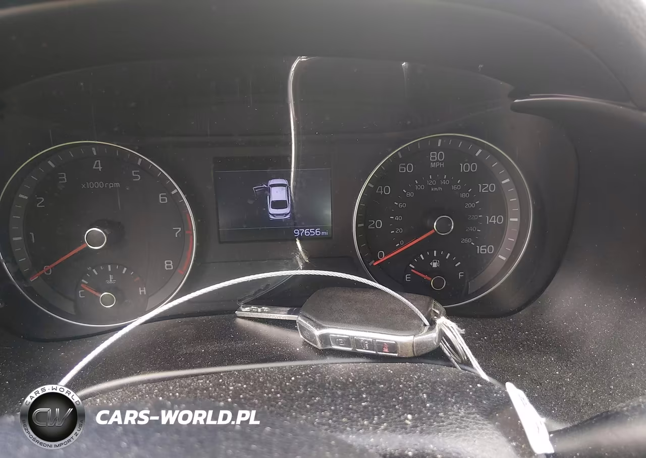 2019 Kia Forte Lxs VIN:3KPF24AD1KE115701 - 11