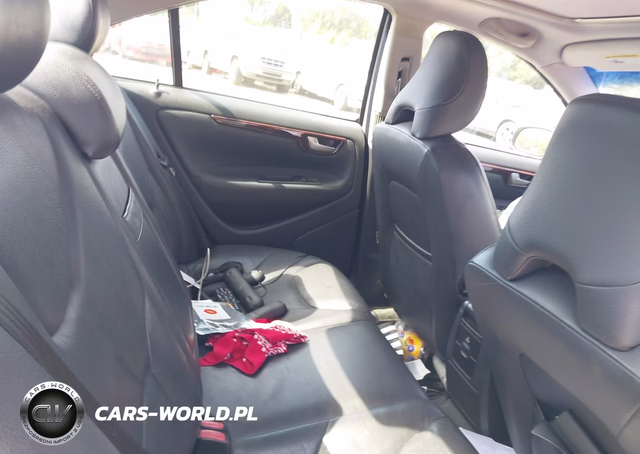 2007 Volvo S60 2.5T VIN:YV1RS592X72631365 - 8
