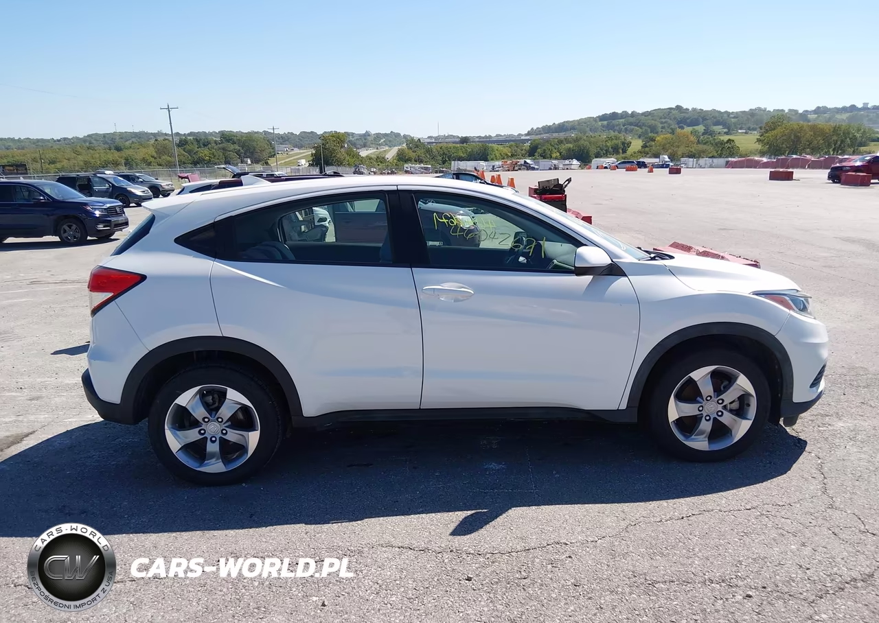 2022 Honda Hr-V Awd Lx VIN:3CZRU6H39NM711403 - 13