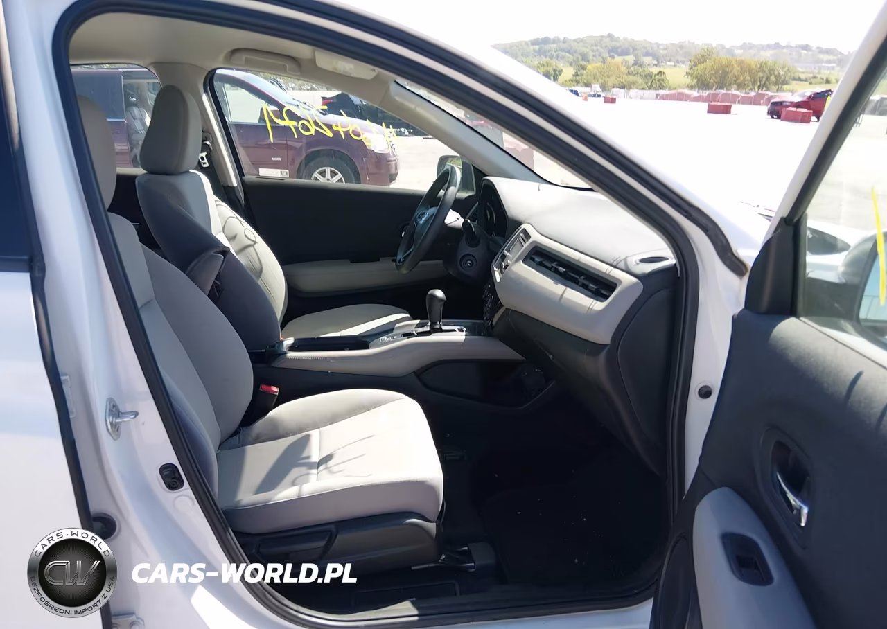 2022 Honda Hr-V Awd Lx VIN:3CZRU6H39NM711403 - 5