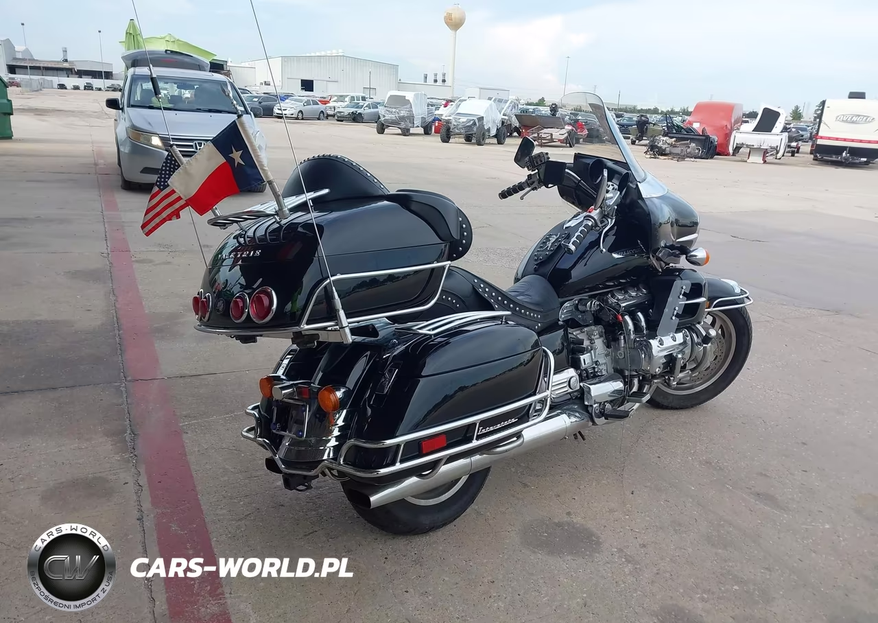 1999 Honda Gl1500 Cf VIN:1HFSC4108XA001638 - 4