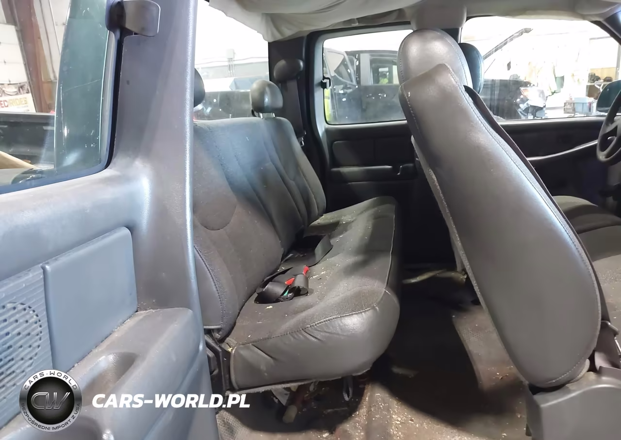 2003 Chevrolet Silverado 1500 VIN:2GCEK19T031371378 - 8