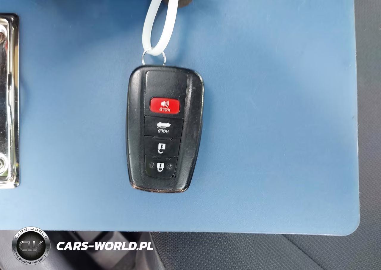 2022 Toyota Corolla Hybrid Le VIN:JTDEAMDE8NJ045124 - 11