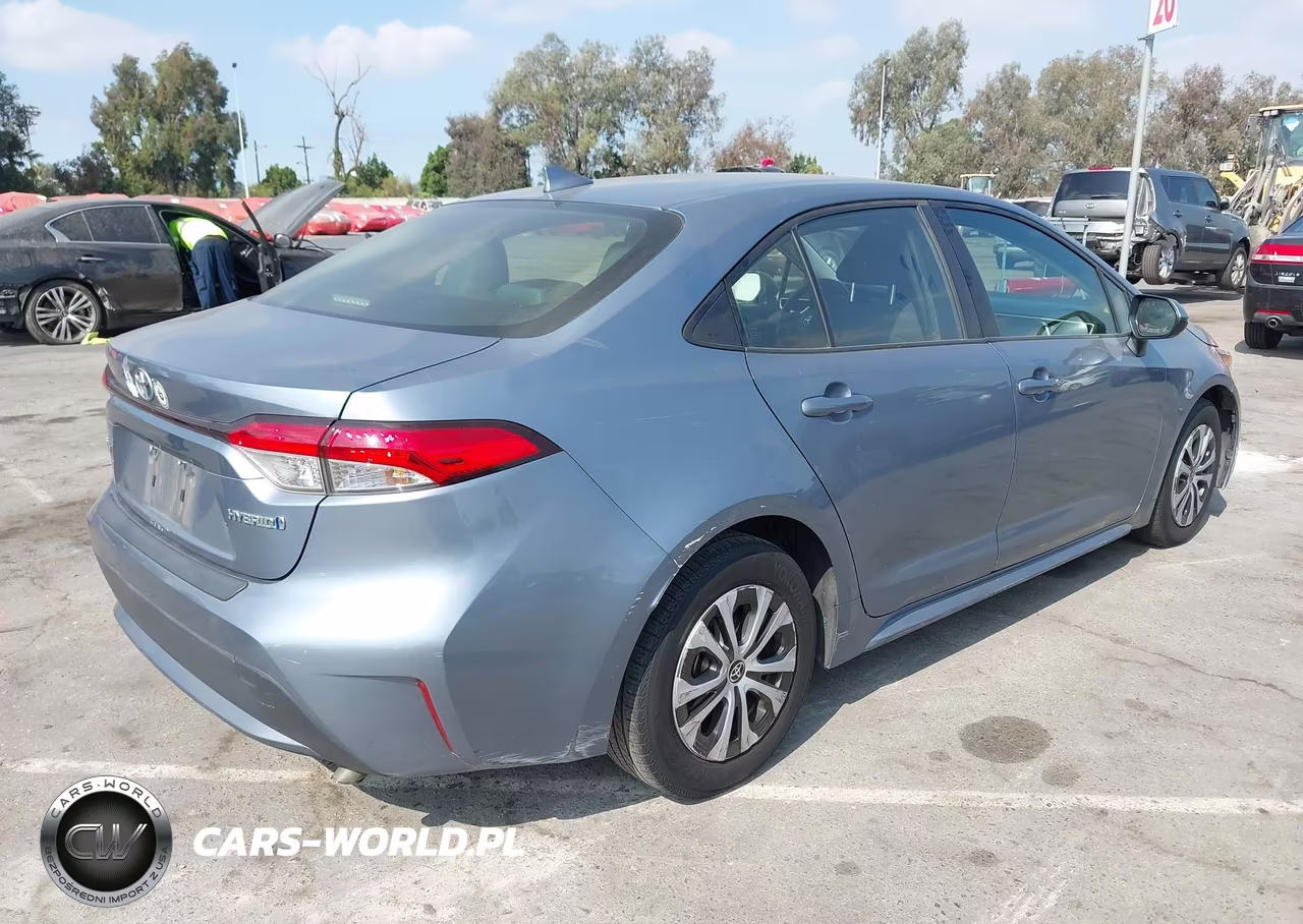 2022 Toyota Corolla Hybrid Le VIN:JTDEAMDE8NJ045124 - 4