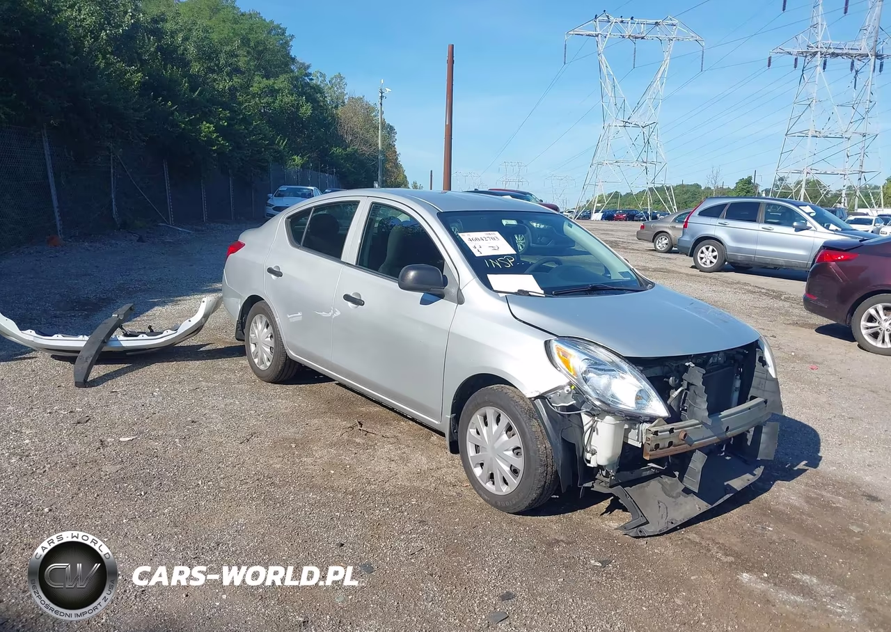 2012 Nissan Versa 1.6 S