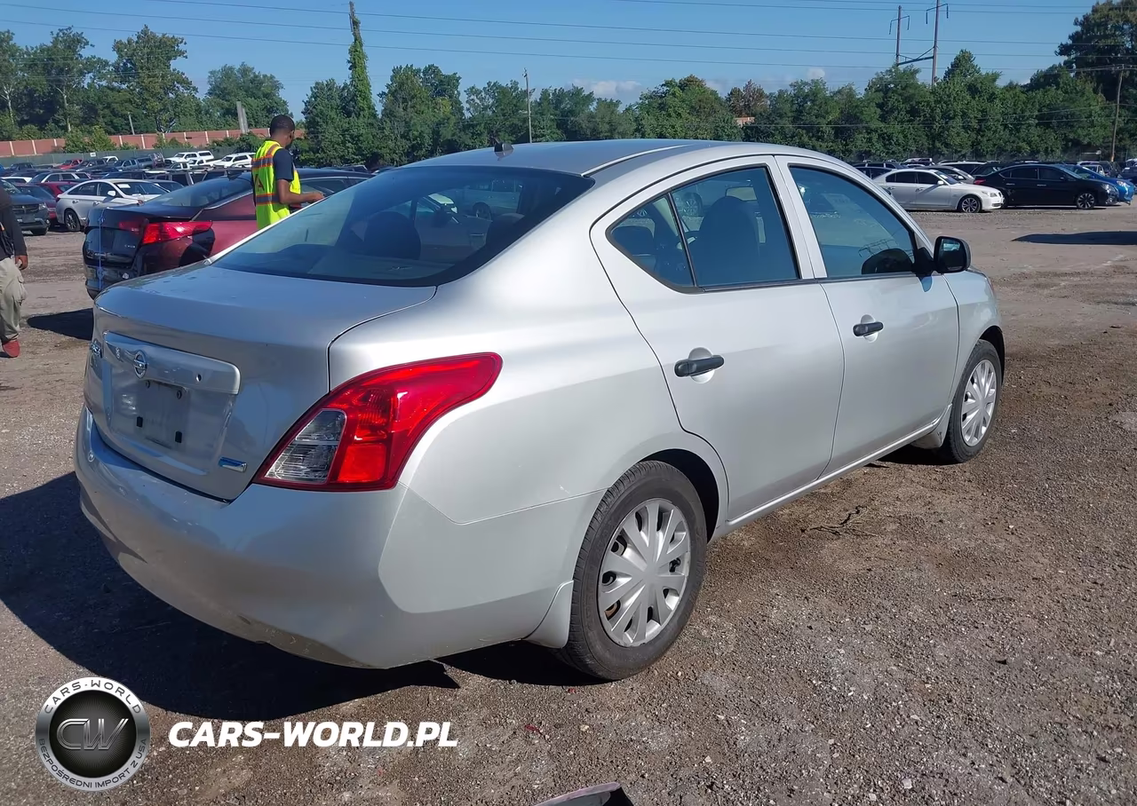 2012 Nissan Versa 1.6 S VIN:3N1CN7AP1CL855853 - 4