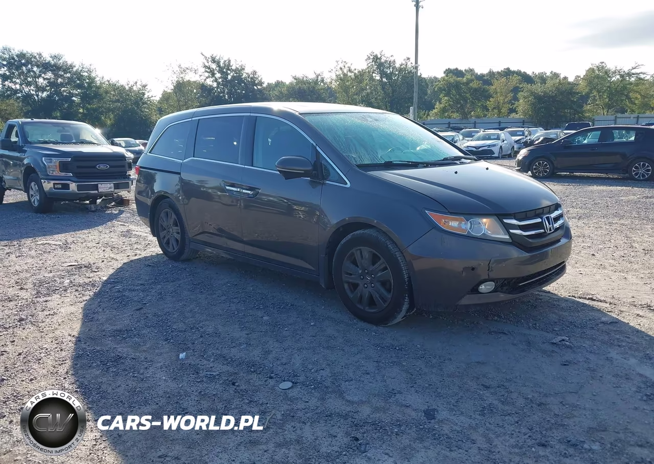 2014 Honda Odyssey Touring-Touring Elite