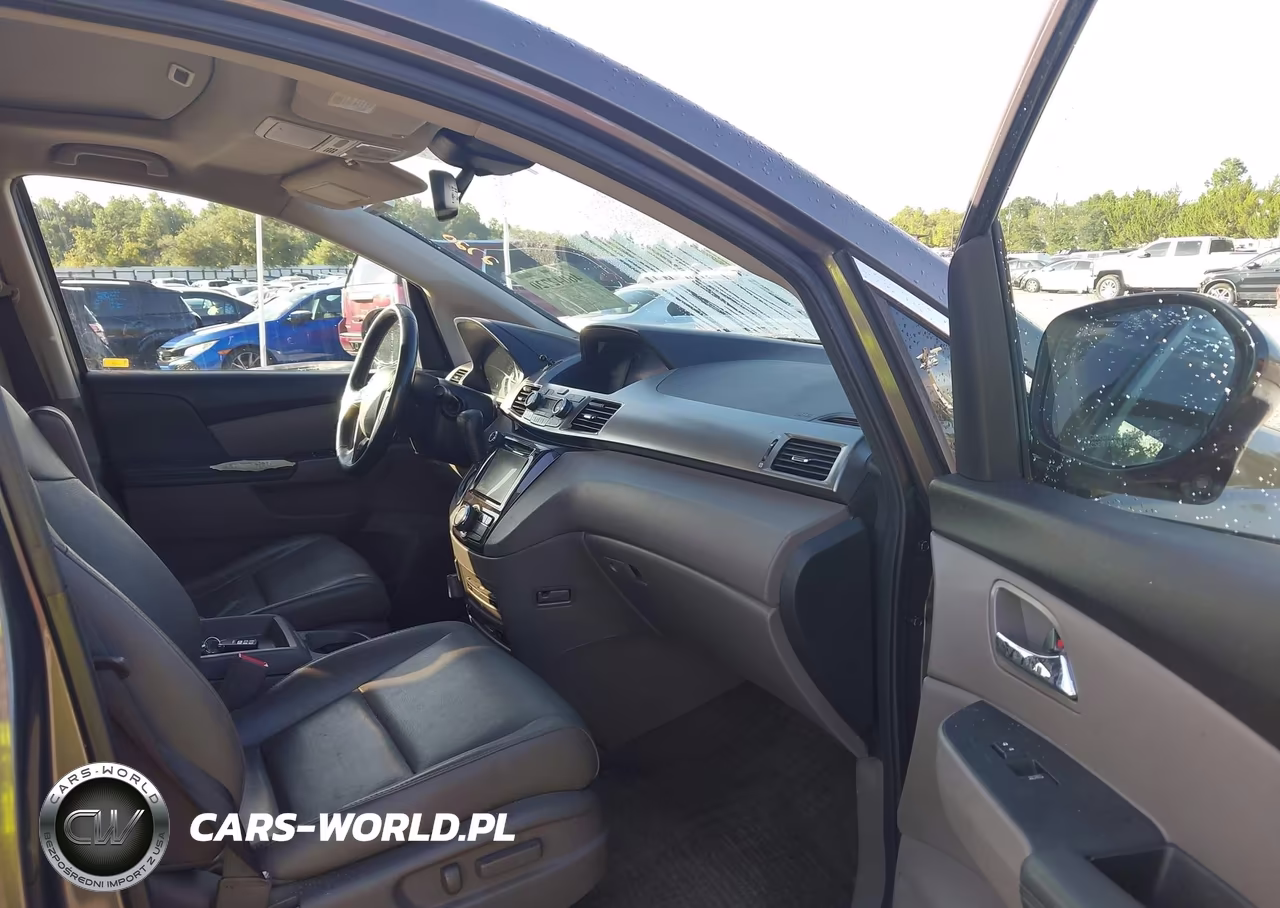 2014 Honda Odyssey Touring-Touring Elite VIN:5FNRL5H96EB047976 - 5