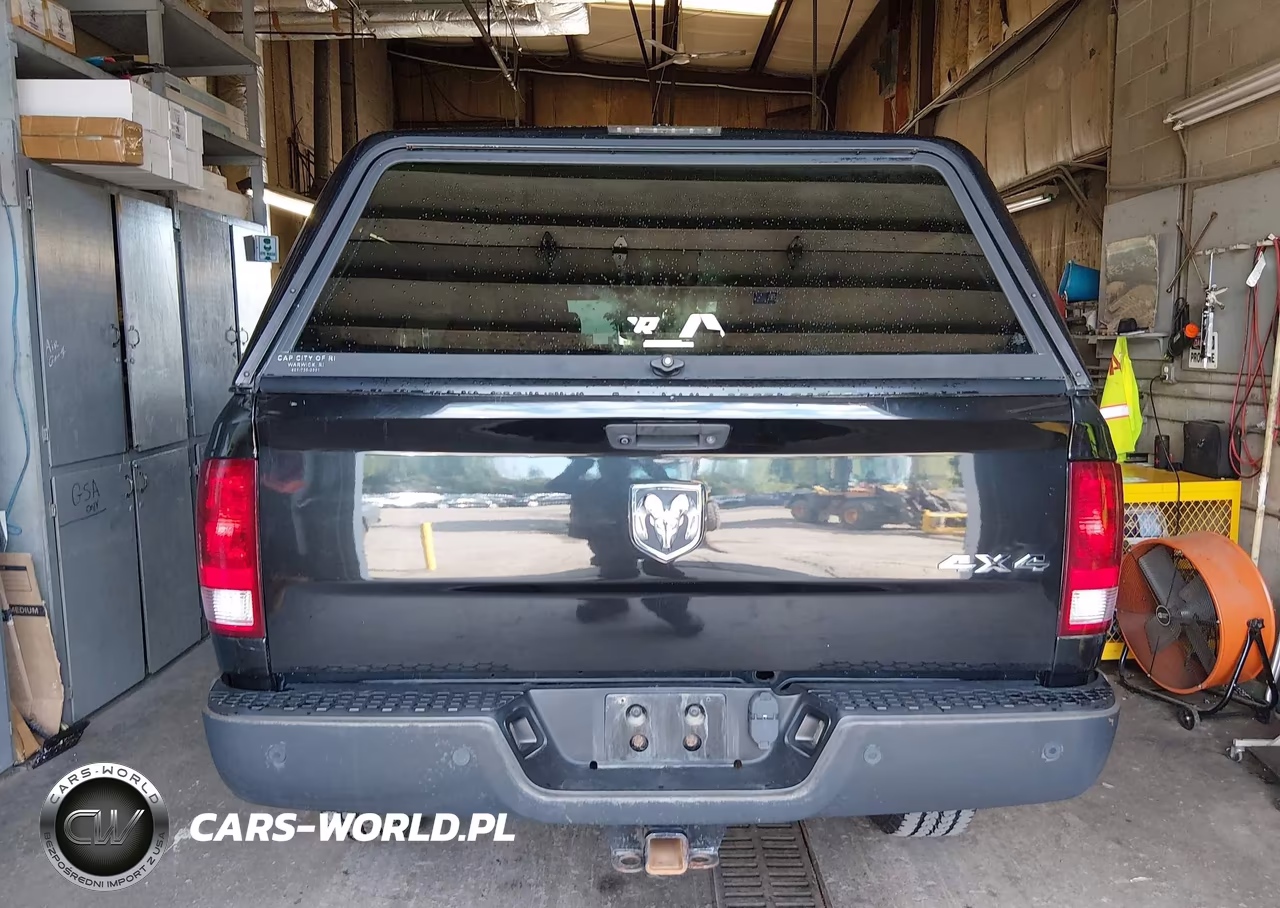 2017 Ram 2500 Tradesman 4X4 8' Box VIN:3C6TR5HT5HG730385 - 16