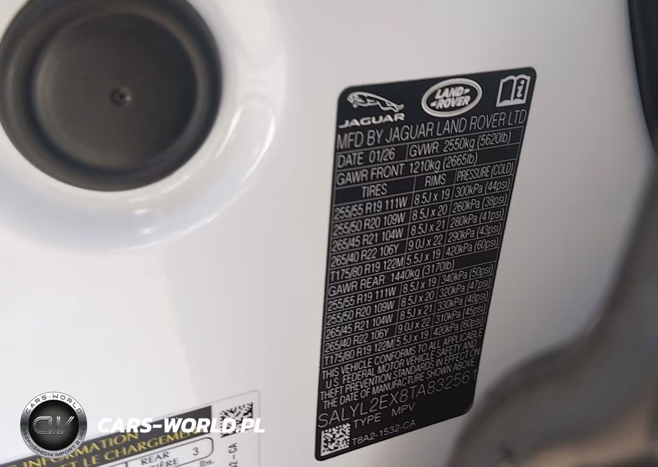 2026 Land Rover Range Rover Velar P250 Dynamic Se VIN:SALYL2EX8TA832561 - 9
