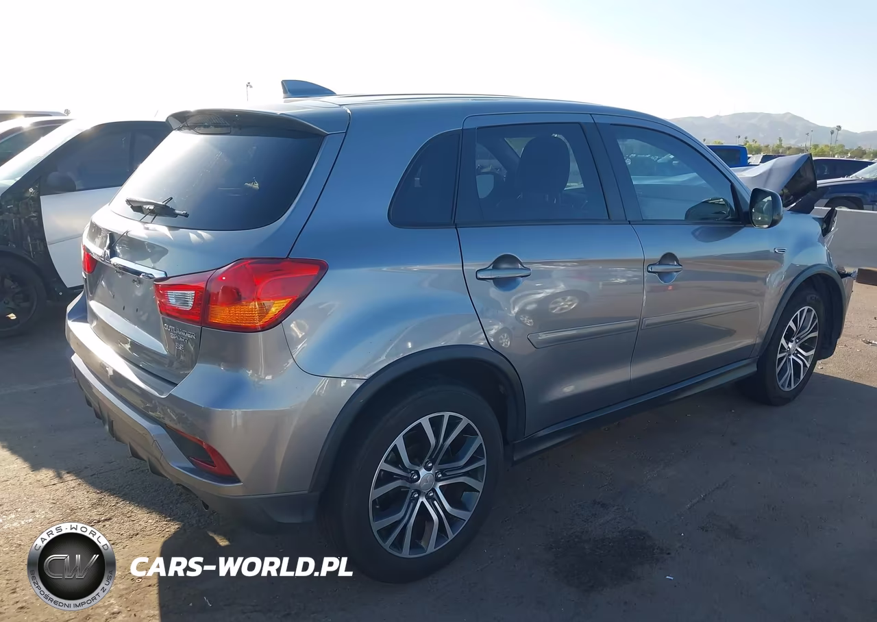 2018 Mitsubishi Outlander Sport 2.4 Se VIN:JA4AP3AW5JZ019770 - 4