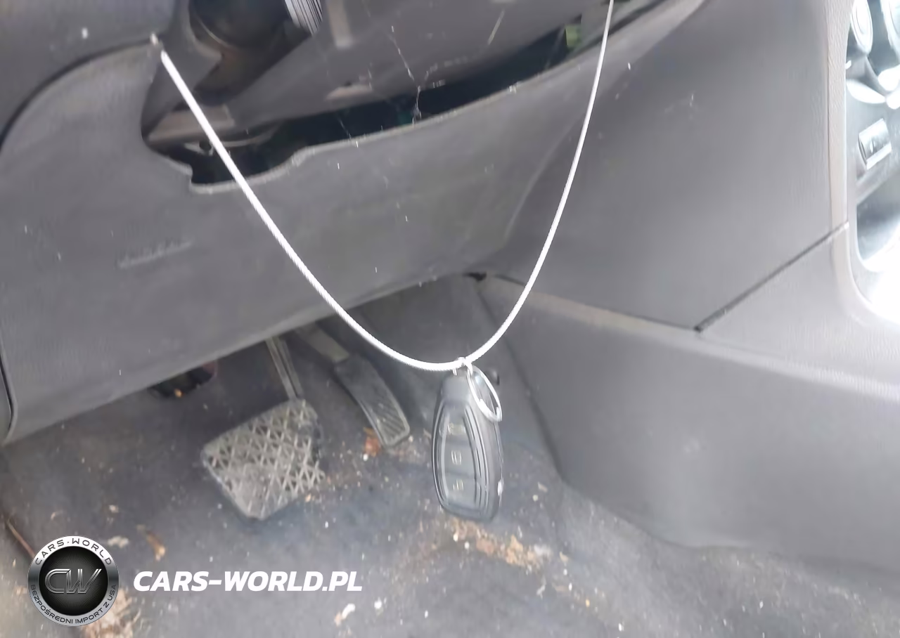 2011 Ford Fiesta Ses VIN:3FADP4FJ0BM102120 - 11