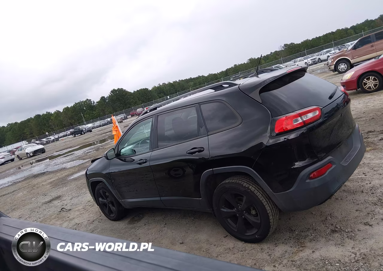 2018 Jeep Cherokee Latitude Fwd VIN:1C4PJLCB8JD620583 - 14