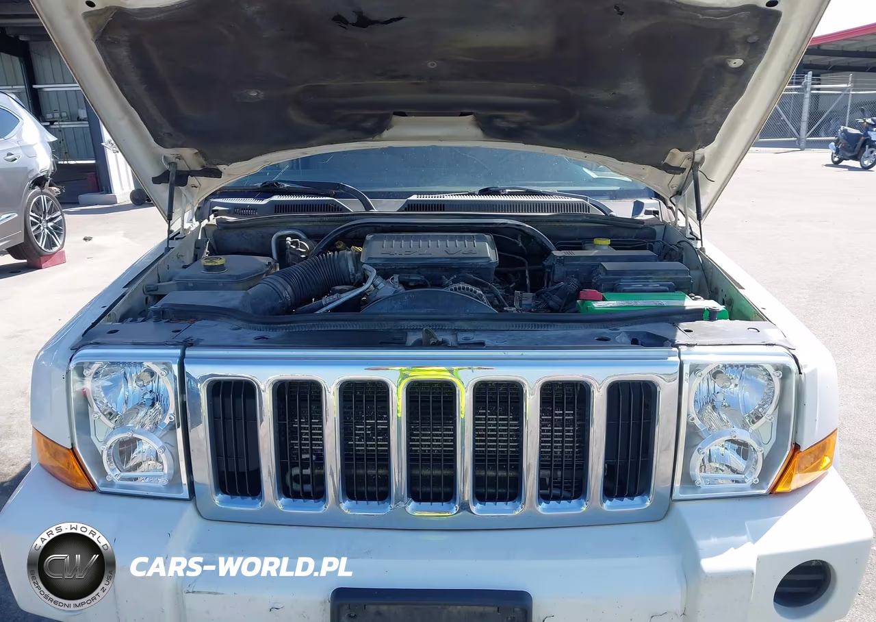 2007 Jeep Commander Sport VIN:1J8HG48P27C529006 - 10