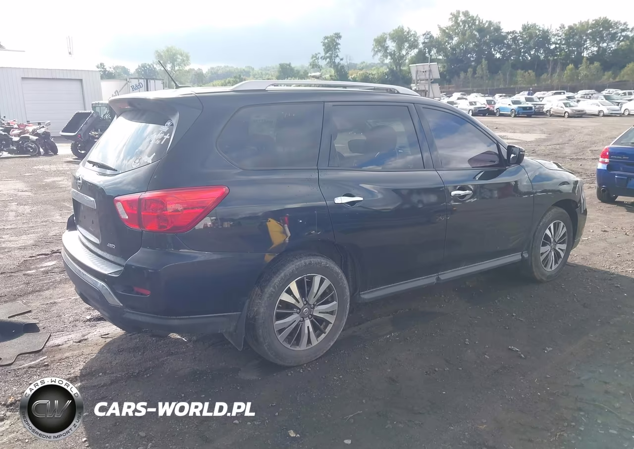 2017 Nissan Pathfinder S VIN:5N1DR2MM1HC619017 - 4